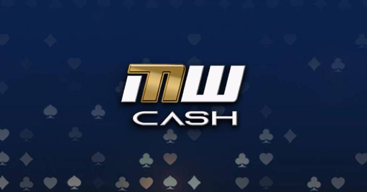 Main banner showing CASHMW Casino with fast GCash and Maya withdrawals